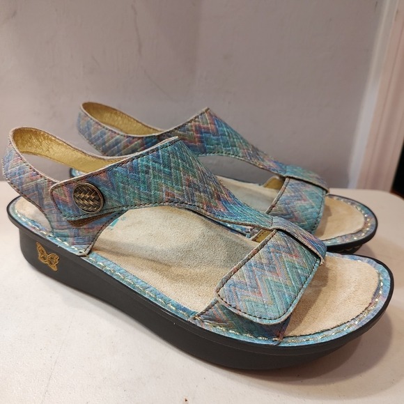 Alegria Shoes - Alegria‎ Kerri Wedge Sandals Womens 38 US 7.5 8 Multicolor Chevron Comfort Blues